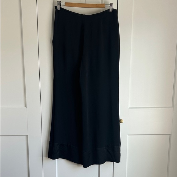 Escada Black Silk Flowy Women's Pants | 40 - Picture 3 of 6